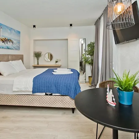 And Happy Place Daire *